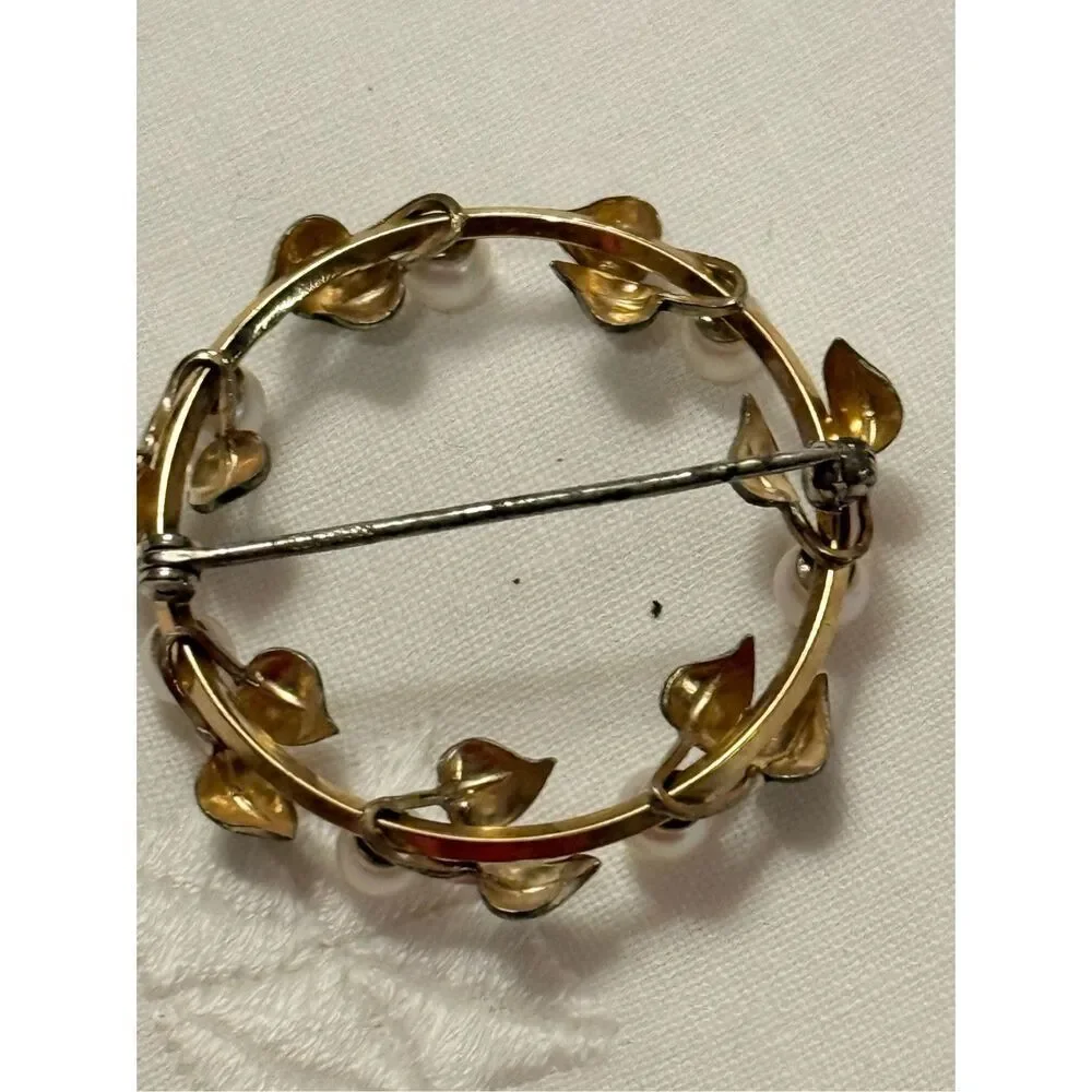 Vintage Krementz Wreath Pearl Green Leaf Gold Fill Brooch